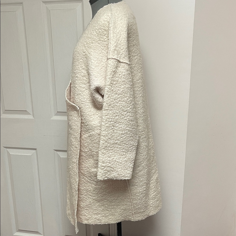Cozy Cream Textured Coat - Picture 4 of 14